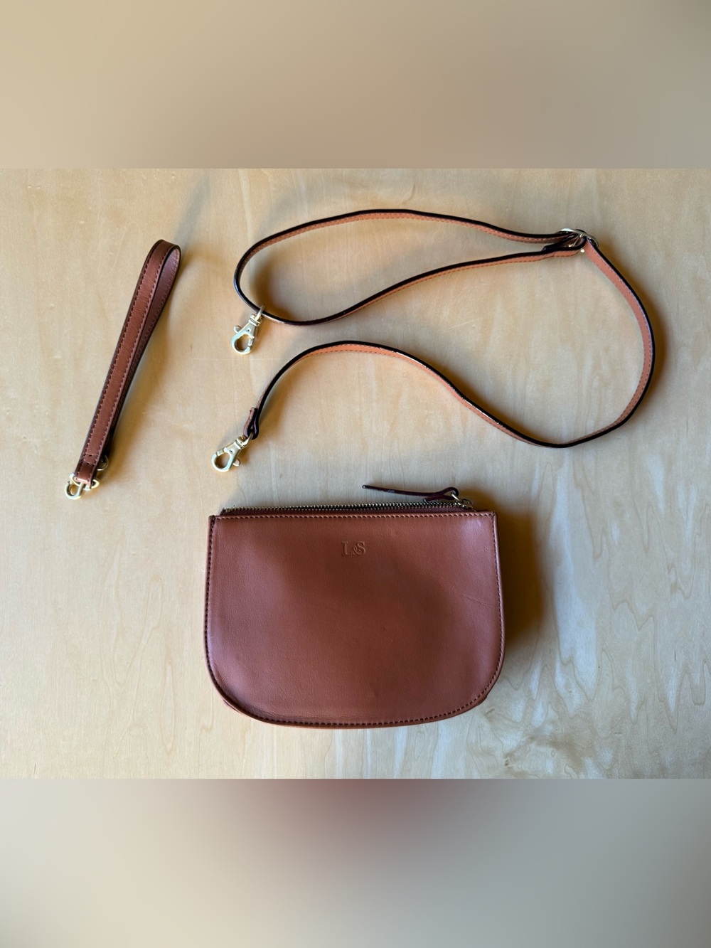 Lo & Sons Brown Leather Crossbody with Detachable Straps